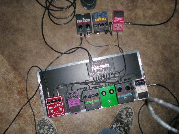 tagteam pedalsAl.jpg (98.93 KiB) Viewed 8543 times tagteam pedalsAl.jpg